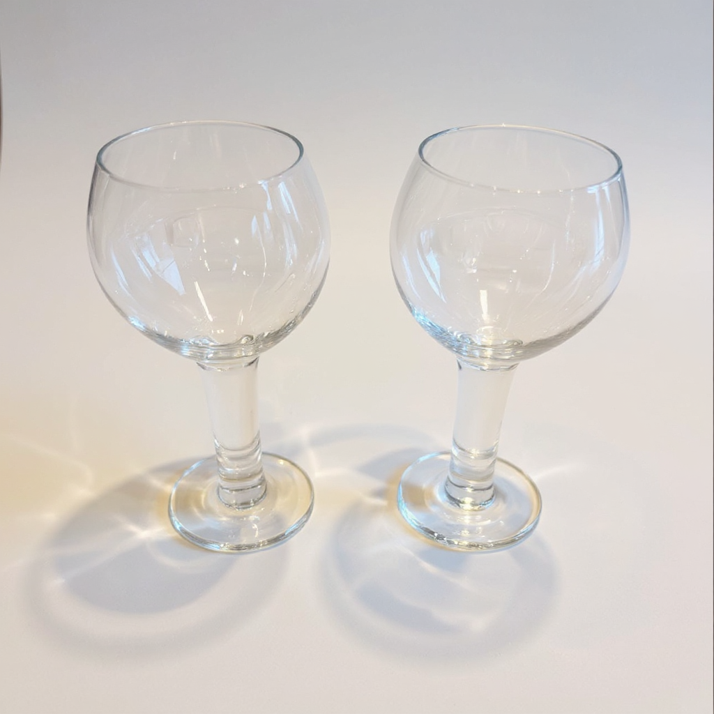 Crate & Barrel Inga Glasses - Set of 2