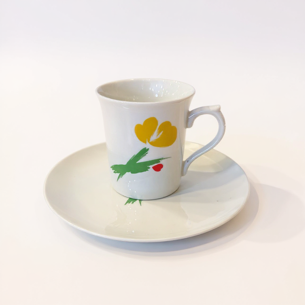 Horchow Set of 4 Coffee/Tea Set