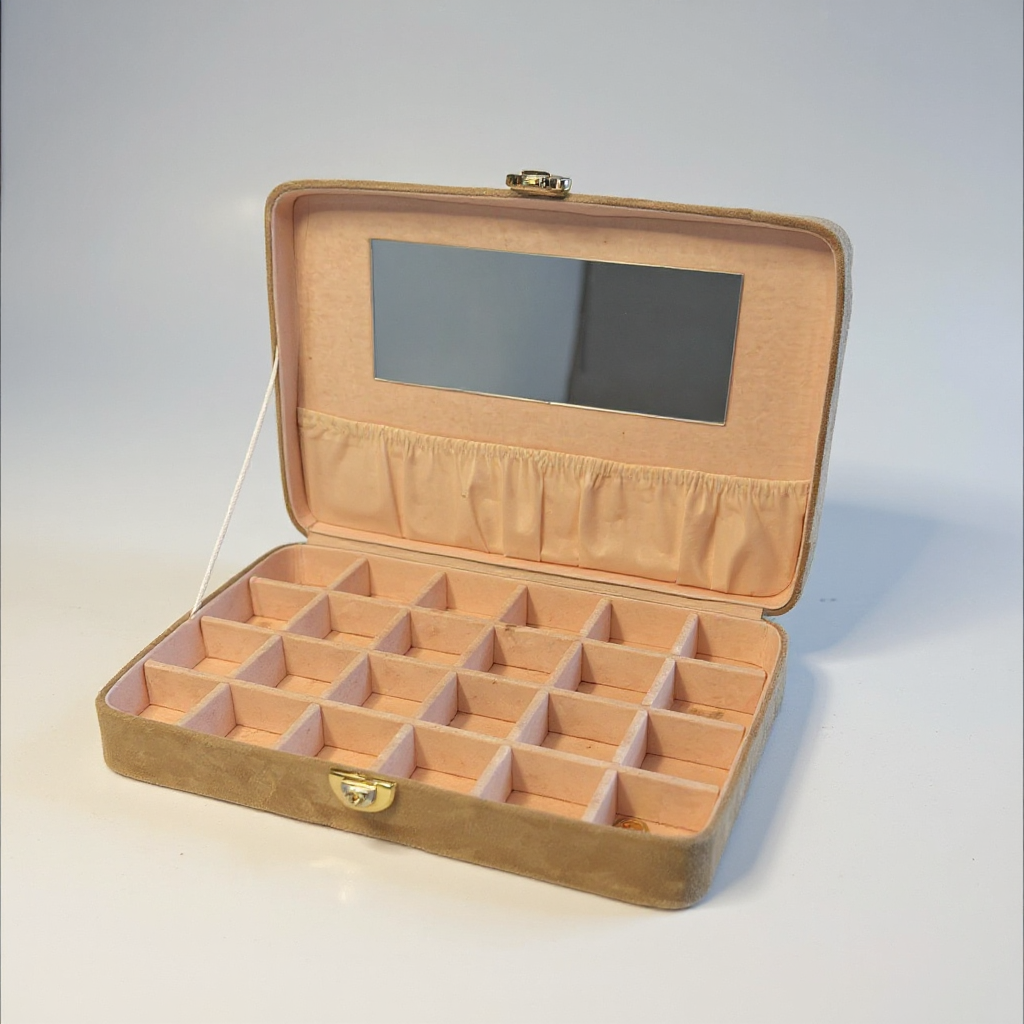 London Leather Jewelry Box