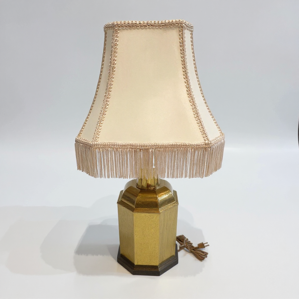 Vintage Hollywood Regency Lamp