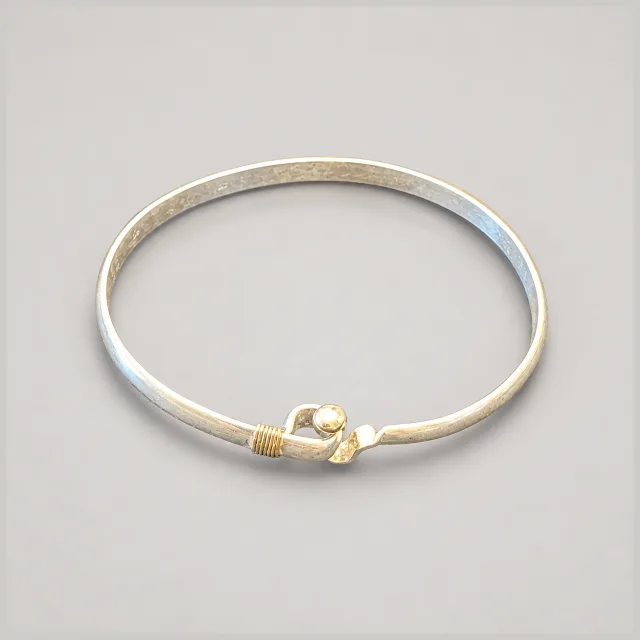 .925/14K Hook Bracelet
