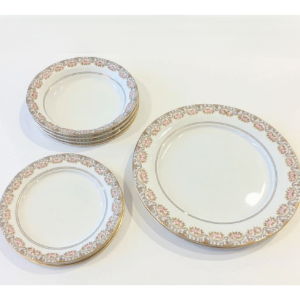 NORITAKE CHINA SET OF 8