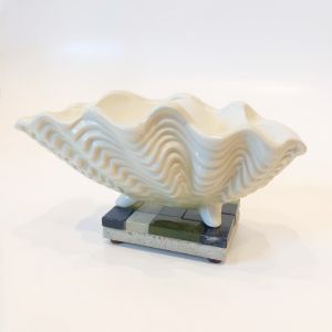 Maddox of California Shell Dish