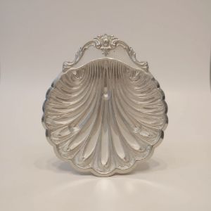 Wilcox Silver Plated Shell Dish