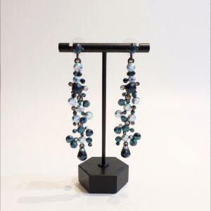 Chandelier earrings