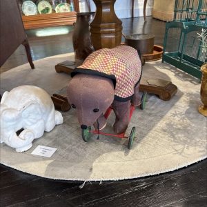 Steiff pull Bear toy